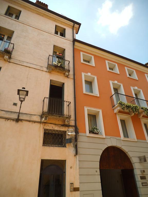 Il Palazzetto Appartement Vicenza Buitenkant foto